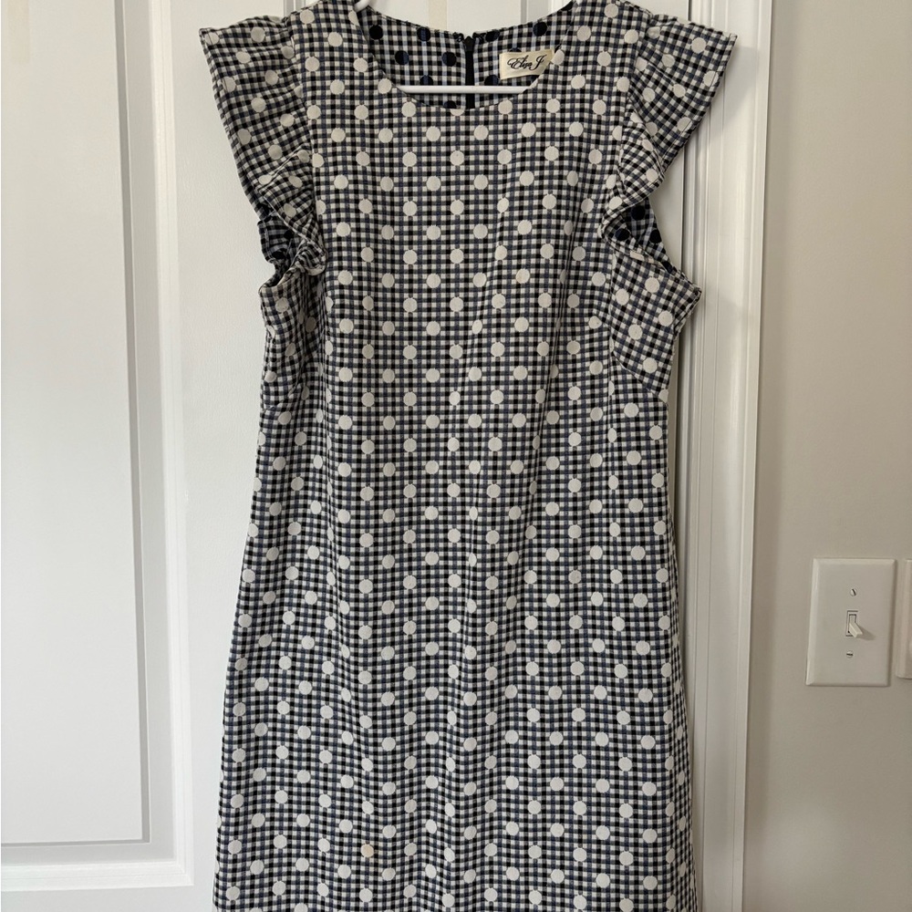 Chic Navy and White Checkered Dress